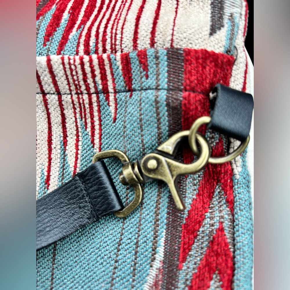 Vaalbara Designs Leather and Kilim Purse Messenger Bag - Picture 5 of 13